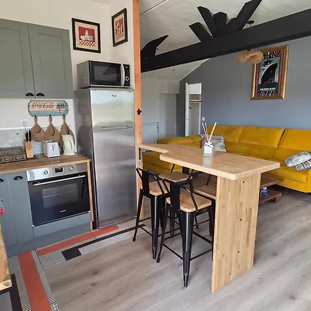 Apartment De Charme Bauge-en-Anjou